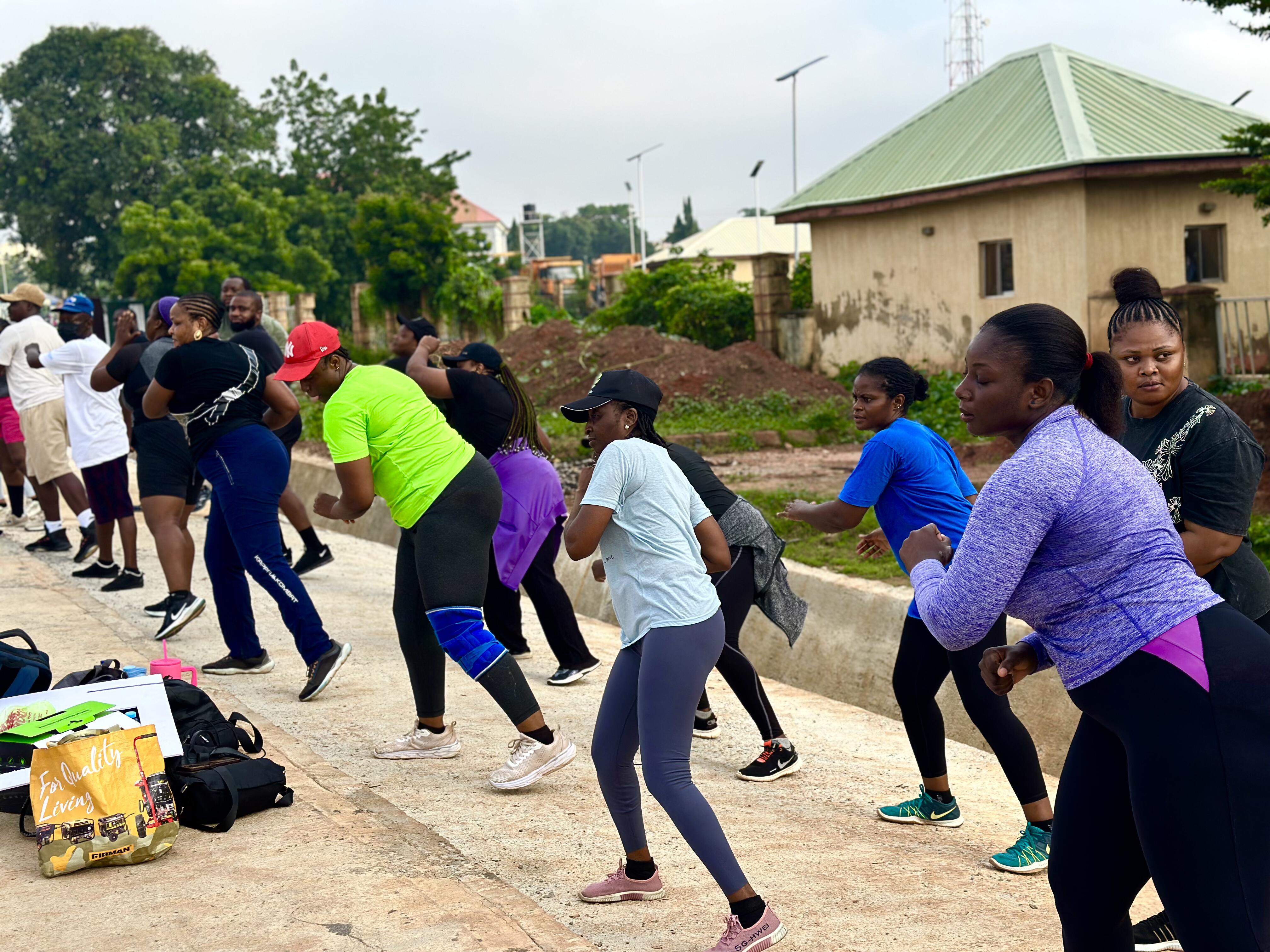 True Paddle Fitness members at a Court & Core session